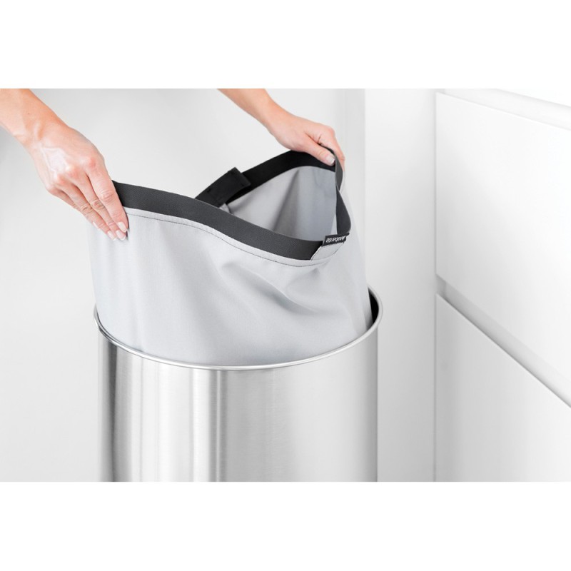 Kosz na bieliznÄ 35L stal matowa Brabantia Kosz na bieliznÄ 35L stal matowa Brabantia