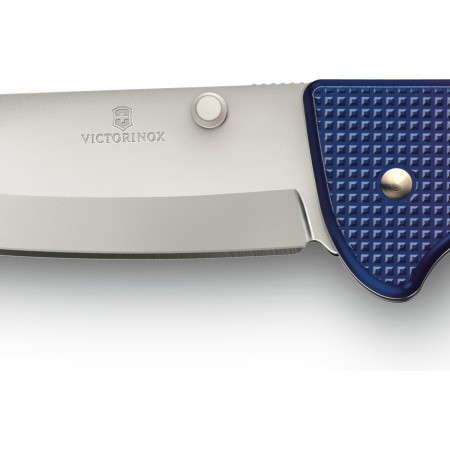 Nóż składany Evoke Alox czerwono- niebieski Victorinox